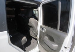 2022 Jeep Gladiator - Image 24