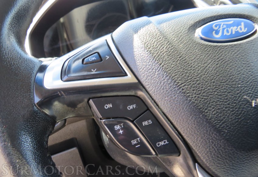 2017 Ford Edge - Image 30