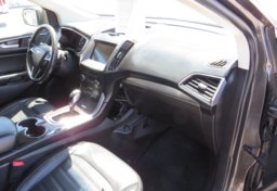 2017 Ford Edge - Image 24