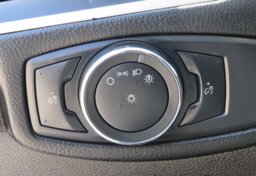 2017 Ford Edge - Image 38