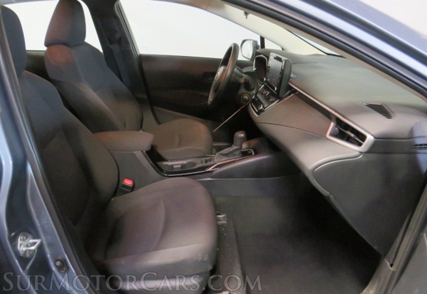 2022 Toyota Corolla - Image 25