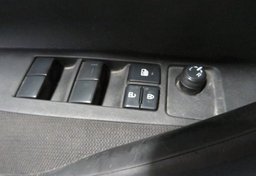 2022 Toyota Corolla - Image 38