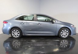 2022 Toyota Corolla - Image 11