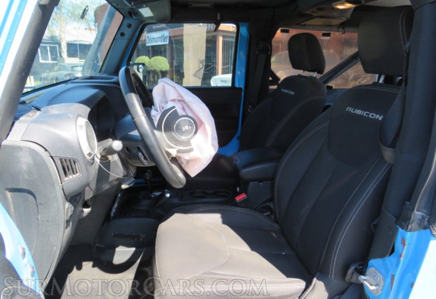 2017 Jeep Wrangler - Image 21