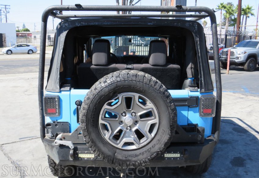 2017 Jeep Wrangler - Image 10