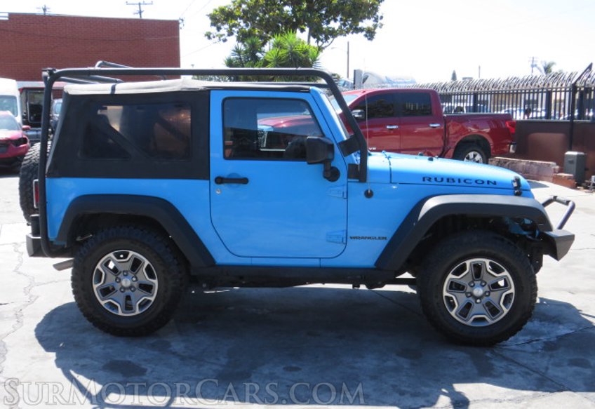 2017 Jeep Wrangler - Image 11