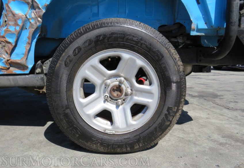 2017 Jeep Wrangler - Image 16