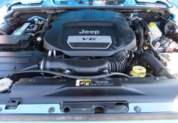 2017 Jeep Wrangler - Image 40
