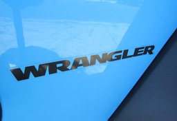 2017 Jeep Wrangler - Image 17