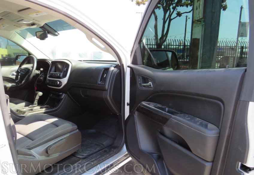 2017 GMC Canyon - Image 25