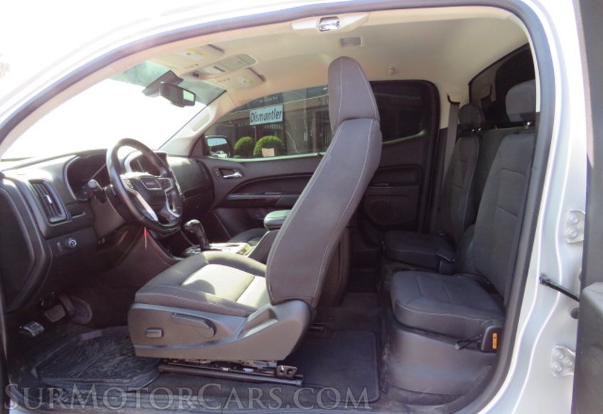 2017 GMC Canyon - Image 28