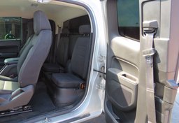 2017 GMC Canyon - Image 24