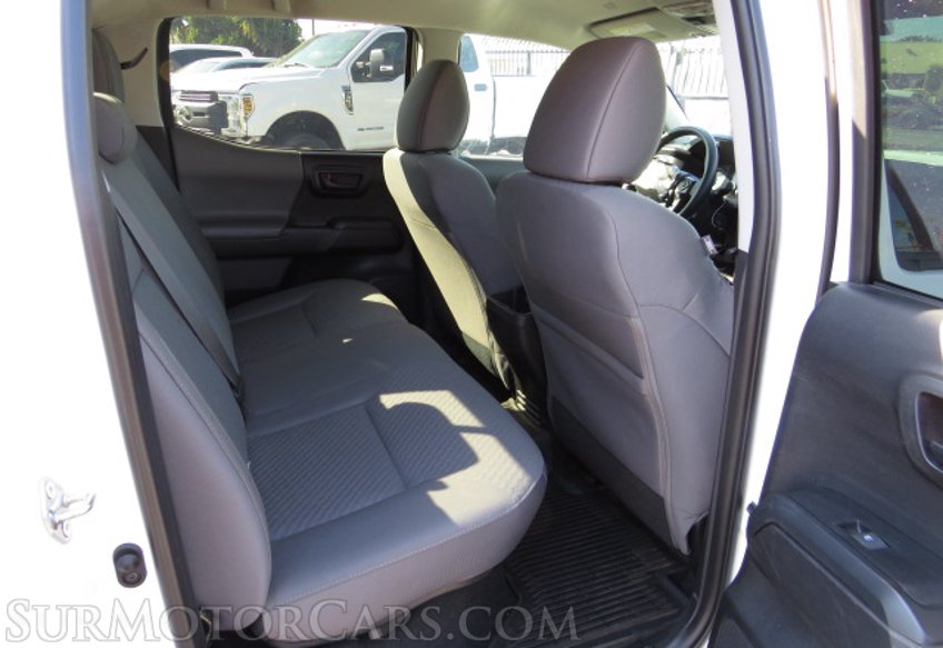 2021 Toyota Tacoma 4WD - Image 31