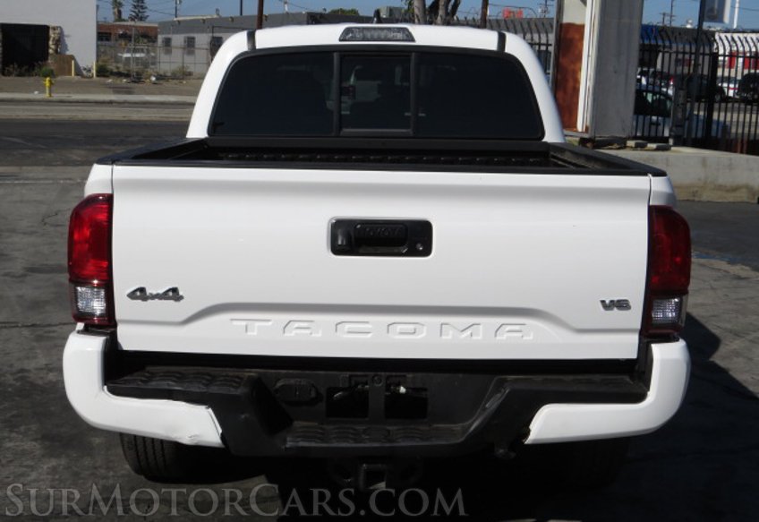 2021 Toyota Tacoma 4WD - Image 12