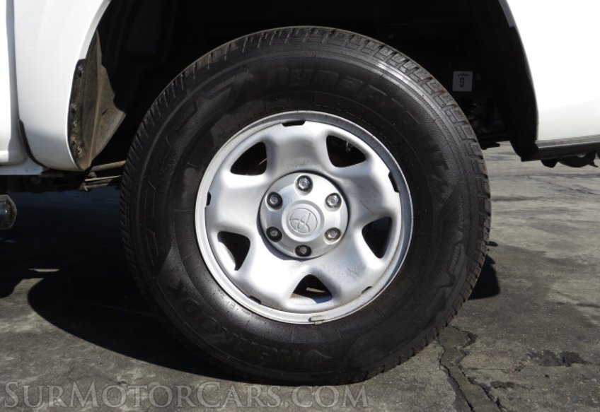 2021 Toyota Tacoma 4WD - Image 36