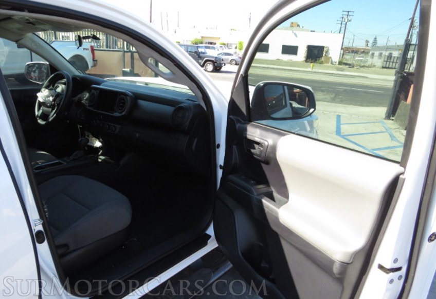 2021 Toyota Tacoma 4WD - Image 32