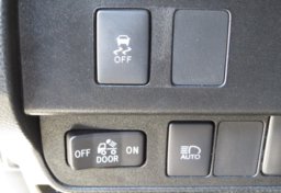 2021 Toyota Tacoma 4WD - Image 23