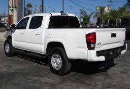 2021 Toyota Tacoma 4WD - Image 7