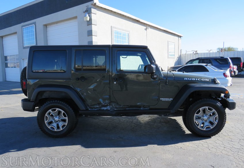 2015 Jeep Wrangler Unlimited - Image 12