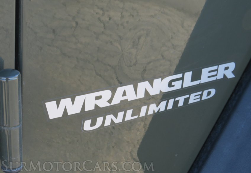 2015 Jeep Wrangler Unlimited - Image 18