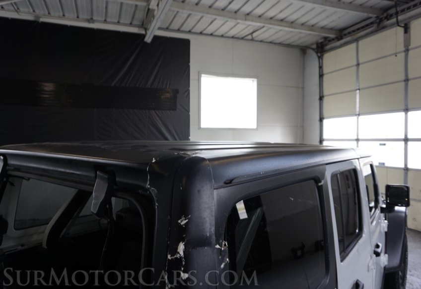 2021 Jeep Wrangler Unlimited - Image 18