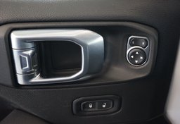 2021 Jeep Wrangler Unlimited - Image 64