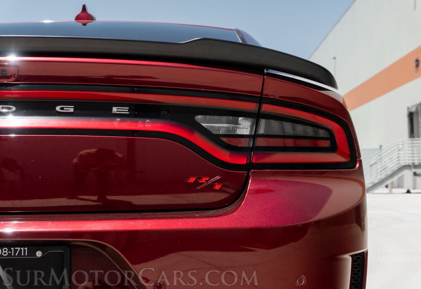 2018 Dodge Charger - Image 12