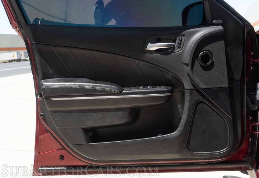 2018 Dodge Charger - Image 16