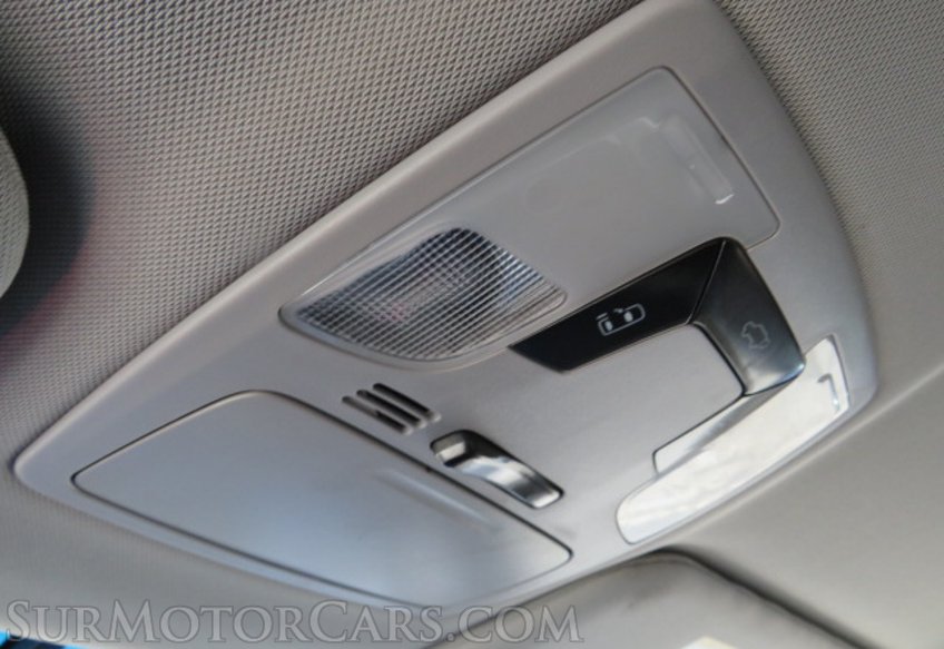 2015 Toyota Sienna - Image 47