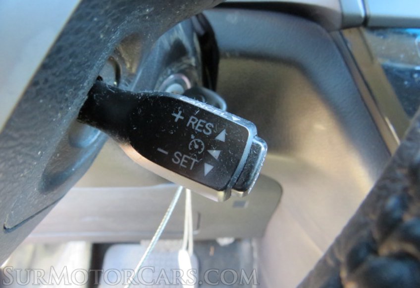 2015 Toyota Sienna - Image 42