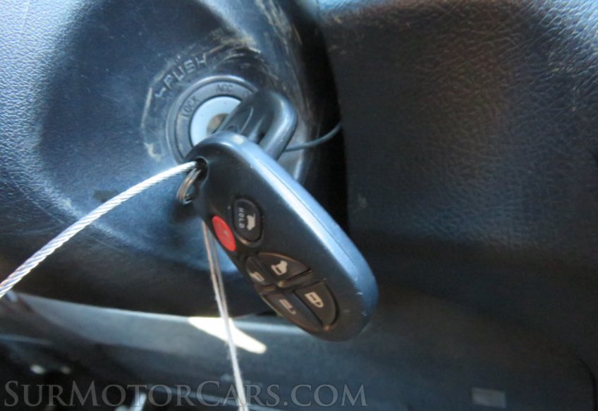 2015 Toyota Sienna - Image 43