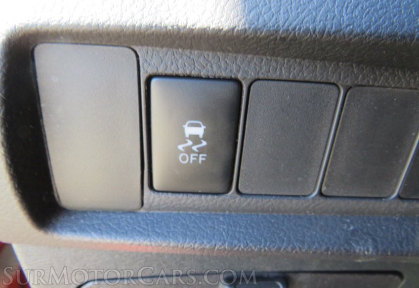 2015 Toyota Sienna - Image 45