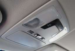 2015 Toyota Sienna - Image 47