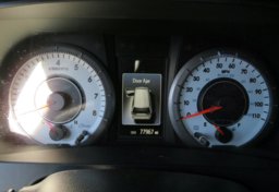 2015 Toyota Sienna - Image 35