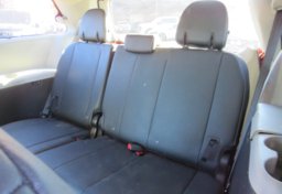 2015 Toyota Sienna - Image 31