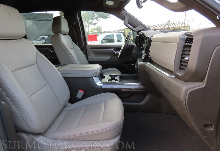 2024 Chevrolet Silverado 2500HD 4x4 LTZ - Image 27