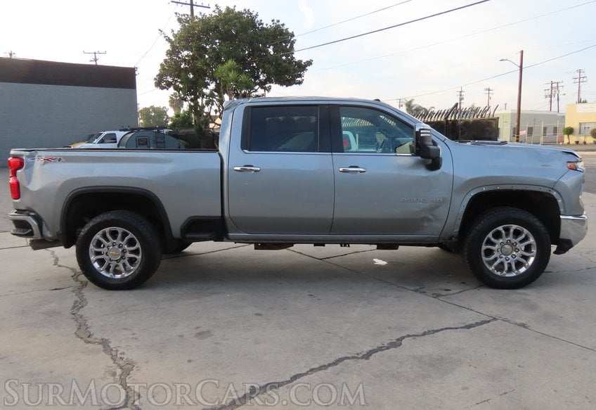 2024 Chevrolet Silverado 2500HD 4x4 LTZ - Image 10