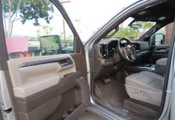 2024 Chevrolet Silverado 2500HD 4x4 LTZ - Image 30