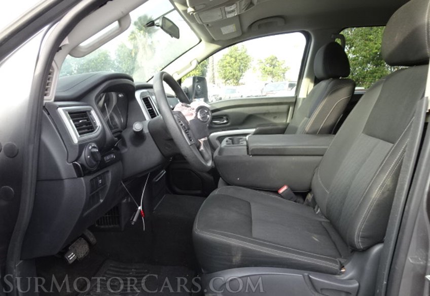 2018 Nissan Titan XD - Image 29