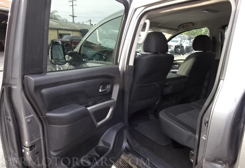 2018 Nissan Titan XD - Image 25