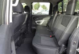 2018 Nissan Titan XD - Image 31