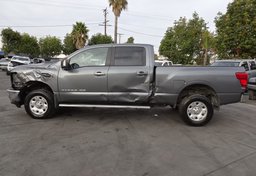 2018 Nissan Titan XD - Image 10