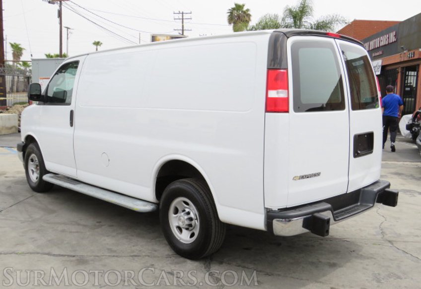 2019 Chevrolet Express Cargo Van - Image 7