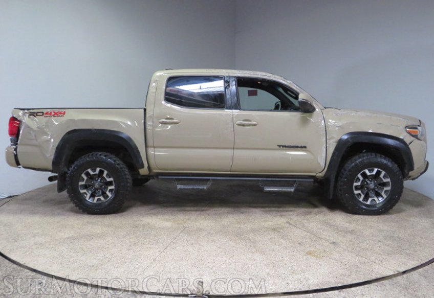 2019 Toyota Tacoma - Image 5