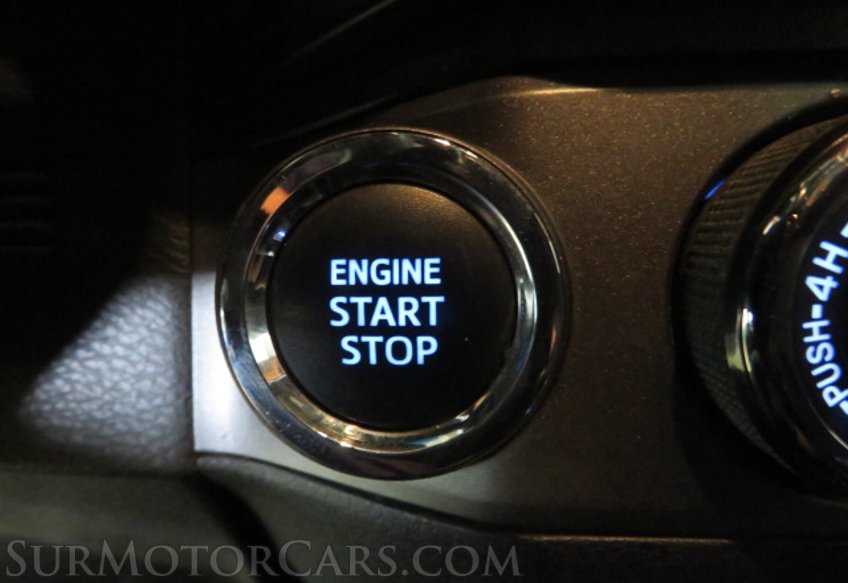 2019 Toyota Tacoma - Image 37