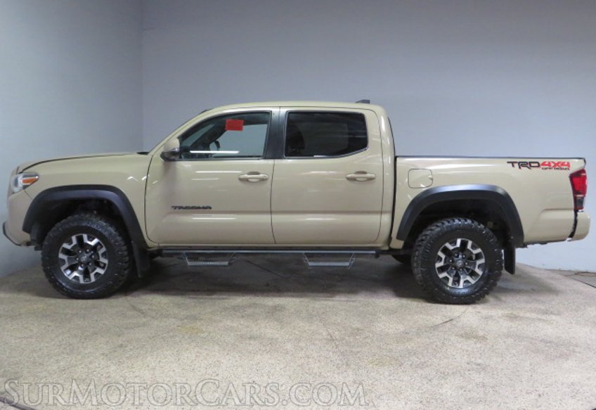 2019 Toyota Tacoma - Image 6