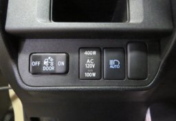 2019 Toyota Tacoma - Image 44