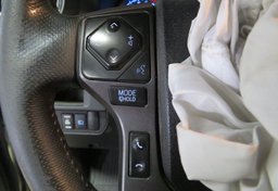 2019 Toyota Tacoma - Image 34