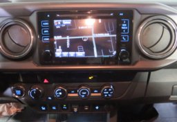 2019 Toyota Tacoma - Image 40