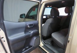 2019 Toyota Tacoma - Image 23